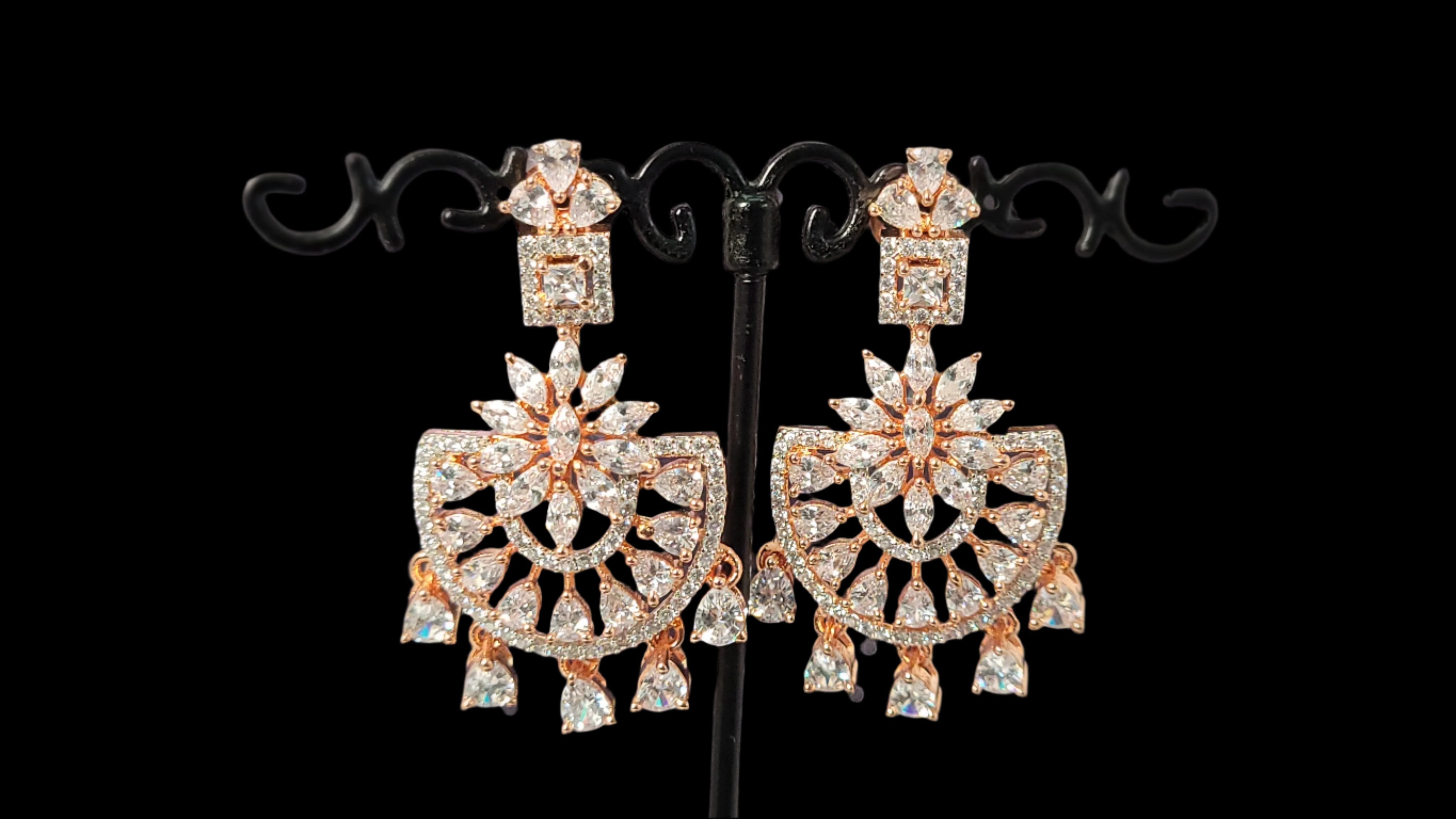 AD & Crystal - Chandelier drops earrings